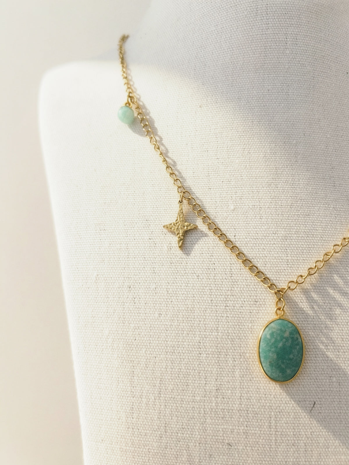 Collier Stella - Amazonite & Étoiles Dorées